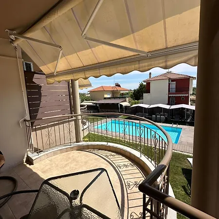Hotel apartamentowy Mente Libre Nea Plagia