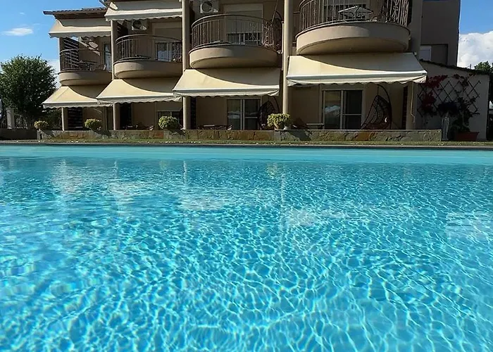 Mente Libre Nea Plagia