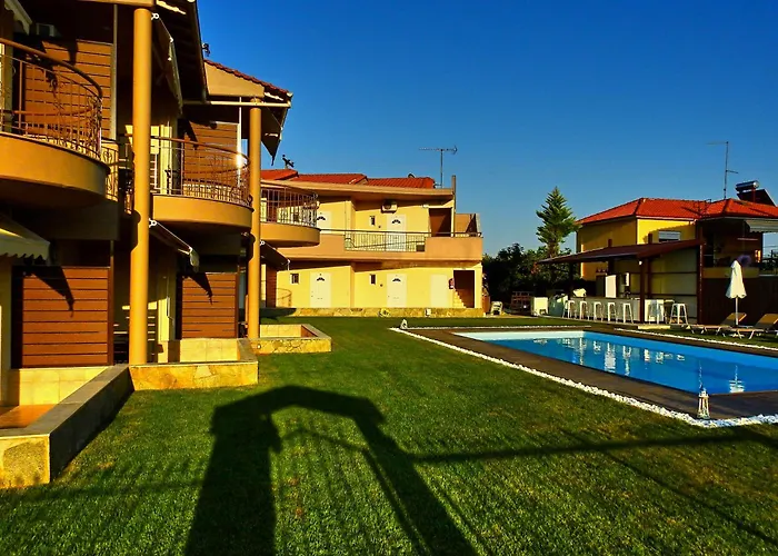 Mente Libre Apartahotel Nea Plagia